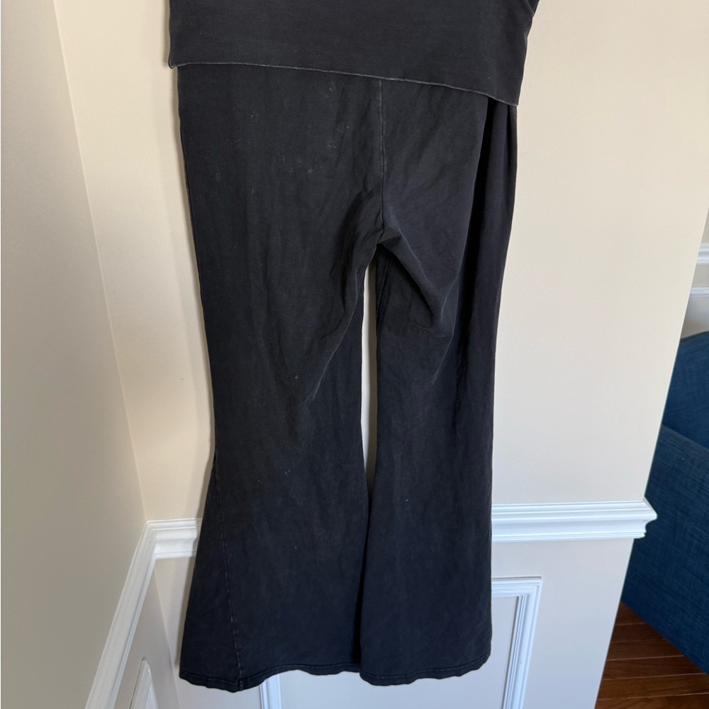 Offline by Aerie OG FOLD OVER Charcoal Faded Flare Leggings Size Large Casual - Picture 3 of 4